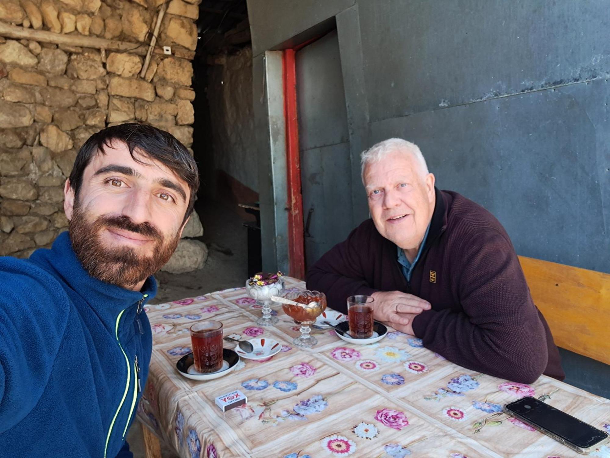 Xinaliq Khinalig Izzet'S Riverside Home Stay Экстерьер фото